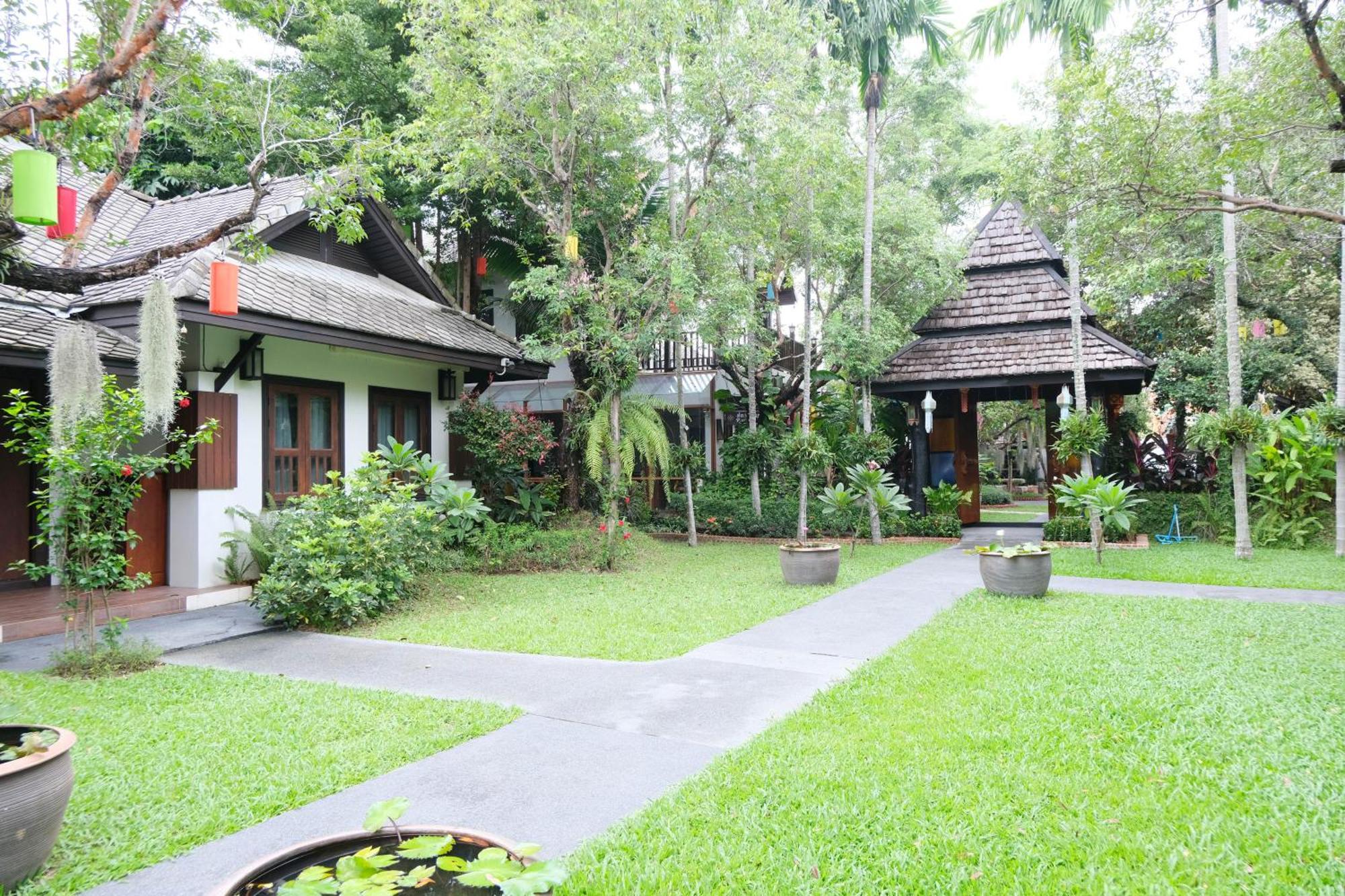 Vimarn Kaew Village And Resort Chiang Mai Exterior foto